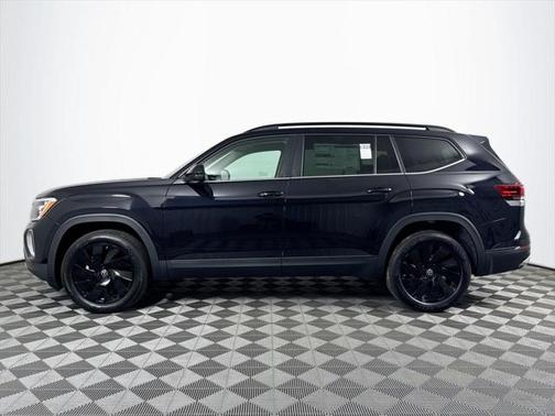 2025 Volkswagen Atlas 2.0T SE w/Technology 4MOTION