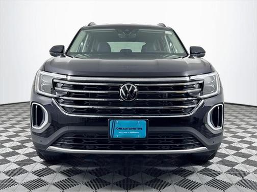 2025 Volkswagen Atlas 2.0T SE w/Technology 4MOTION