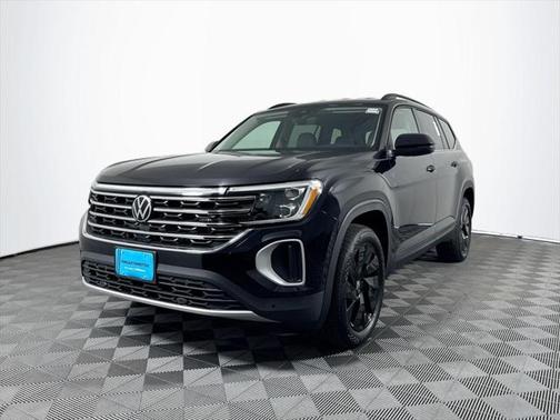 2025 Volkswagen Atlas 2.0T SE w/Technology 4MOTION