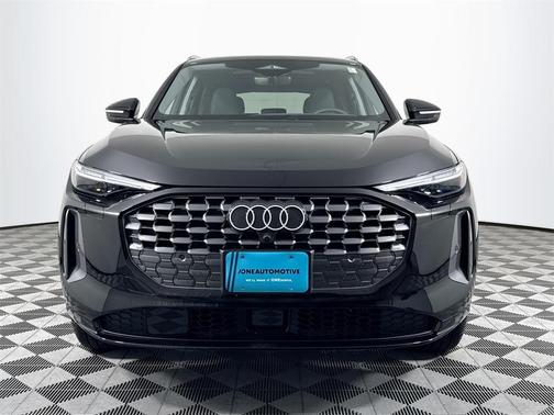 2025 Audi Q5 Premium Plus TFSI quattro S tronic