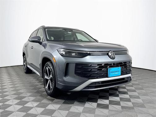 2025 Volkswagen Tiguan 2.0T SE 4MOTION