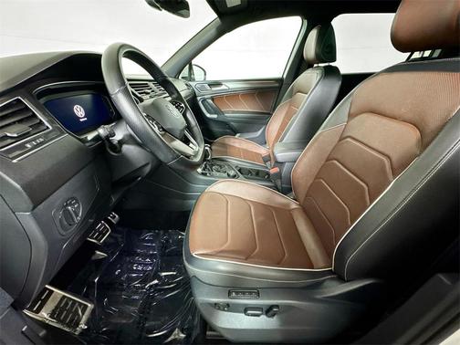 2022 Volkswagen Tiguan 2.0T SEL R-Line 4MOTION
