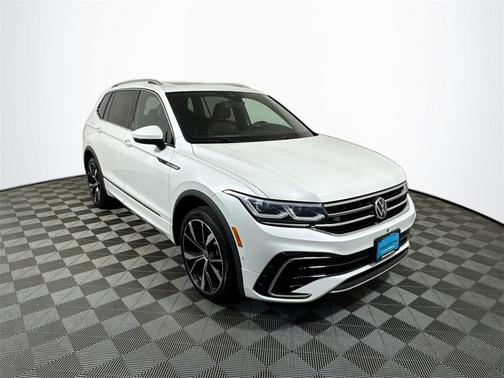2022 Volkswagen Tiguan 2.0T SEL R-Line 4MOTION