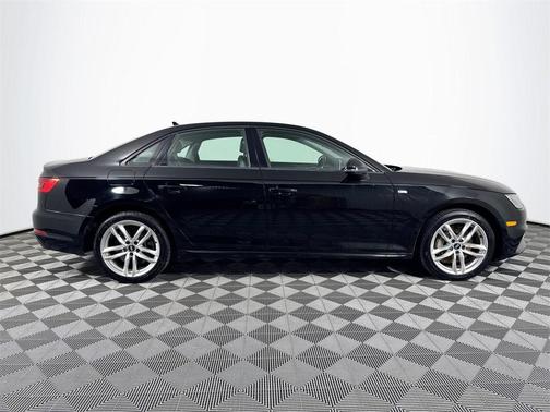 2017 Audi A4 Season of Audi Premium