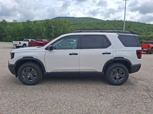 Platinum White Pearl 2026 Honda Passport RTL Towing