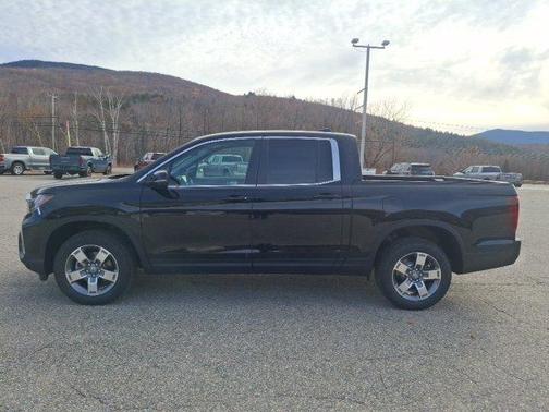 Crystal Black Pearl 2026 Honda Ridgeline RTL