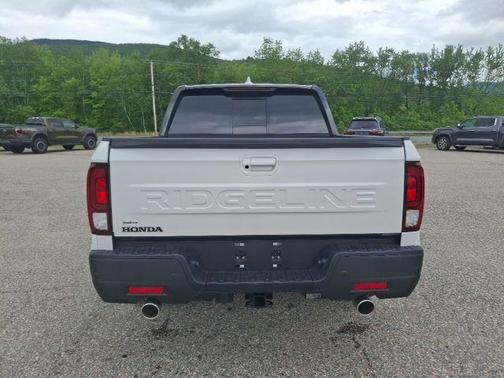 Platinum White Pearl 2026 Honda Ridgeline Black Edition