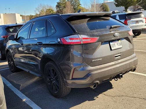 2020 Ford Edge ST