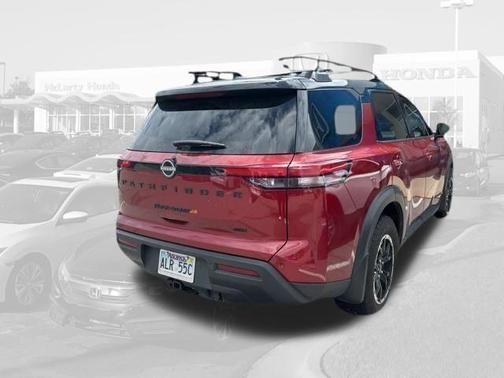 Scarlet Ember Tintcoat/Super Black 2024 Nissan Pathfinder Rock Creek 4WD