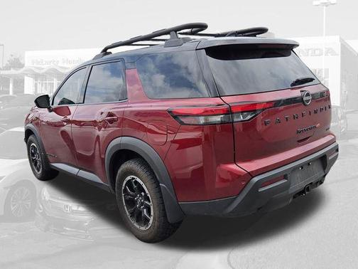 Scarlet Ember Tintcoat/Super Black 2024 Nissan Pathfinder Rock Creek 4WD