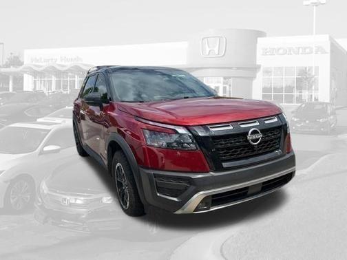 Scarlet Ember Tintcoat/Super Black 2024 Nissan Pathfinder Rock Creek 4WD
