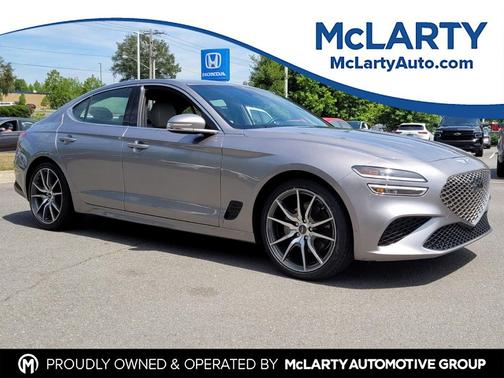 2023 Genesis G70 2.0T RWD