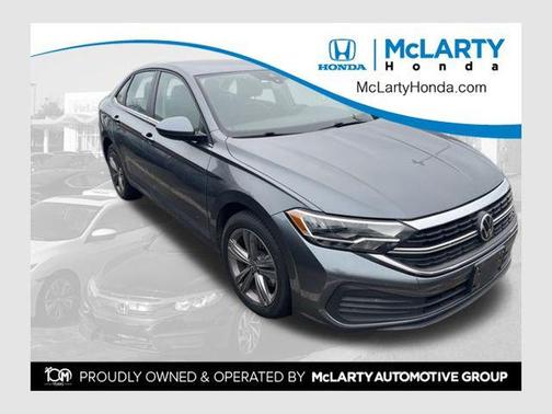 Pyrite Silver Metallic 2024 Volkswagen Jetta 1.5T SE