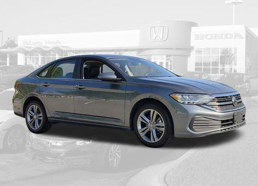 Pyrite Silver Metallic 2024 Volkswagen Jetta 1.5T SE