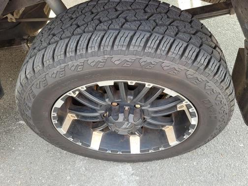 2014 Toyota Tundra Platinum