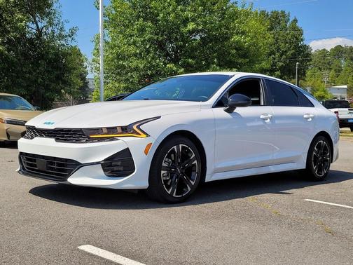 2024 Kia K5 GT-Line