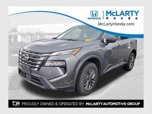 Gun Metallic 2024 Nissan Rogue S