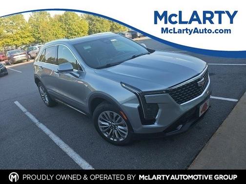 2024 Cadillac XT4 Premium Luxury