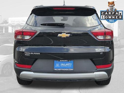 Mosaic Black Metallic 2025 Chevrolet Trailblazer LT