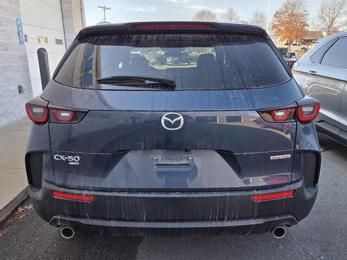 2025 Mazda CX-50 2.5 S Preferred Package