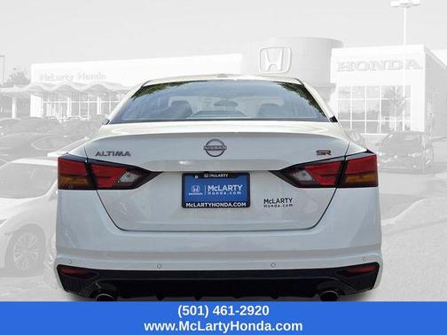 Glacier White 2025 Nissan Altima SR FWD