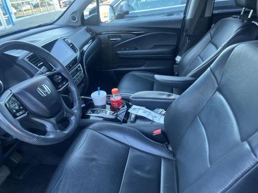 Modern Steel Metallic 2020 Honda Pilot Touring 8-Passenger