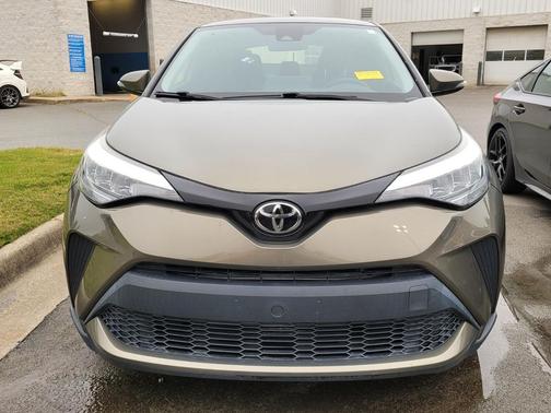 2021 Toyota C-HR LE