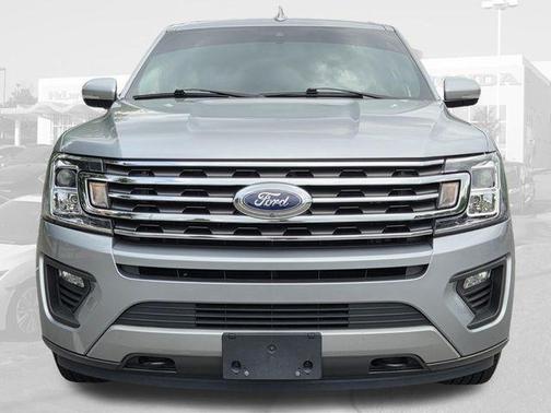 Iconic Silver Metallic 2021 Ford Expedition XLT