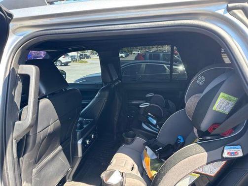 Iconic Silver Metallic 2021 Ford Expedition XLT