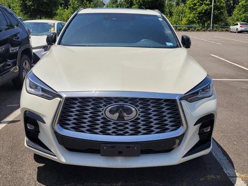 2023 INFINITI QX55 LUXE