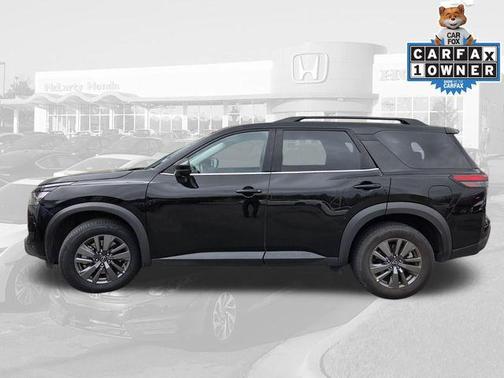 Super Black 2024 Nissan Pathfinder SV FWD