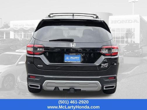 Crystal Black Pearl 2024 Honda Pilot Elite