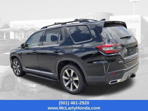 Crystal Black Pearl 2024 Honda Pilot Elite
