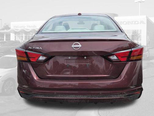 Garnet Pearl Metallic 2025 Nissan Altima 2.5 SV