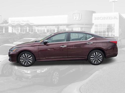 Garnet Pearl Metallic 2025 Nissan Altima 2.5 SV