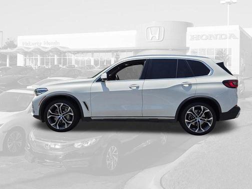 Alpine White 2022 BMW X5 sDrive40i