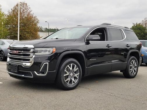 2023 GMC Acadia FWD SLT