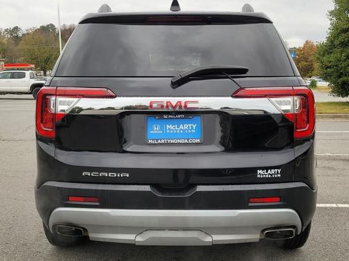 2023 GMC Acadia FWD SLT