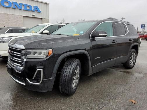 2023 GMC Acadia FWD SLT