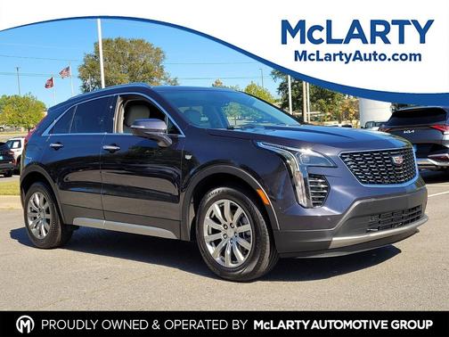 2023 Cadillac XT4 Premium Luxury