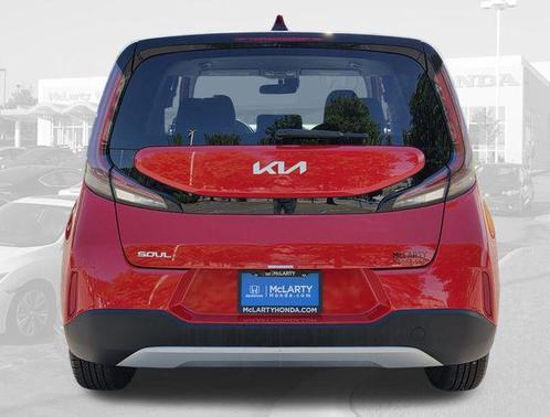 Inferno Red 2024 Kia Soul LX