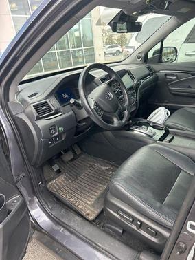 2022 Honda Pilot AWD Elite