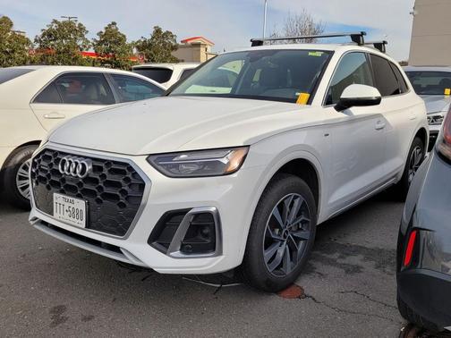 2023 Audi Q5 45 S line Premium Plus