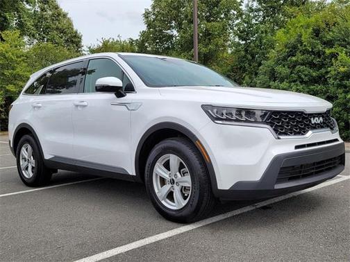 2022 Kia Sorento LX