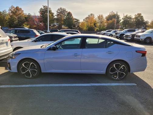 2024 Nissan Altima SR FWD