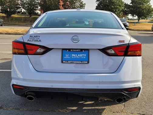 2024 Nissan Altima SR FWD
