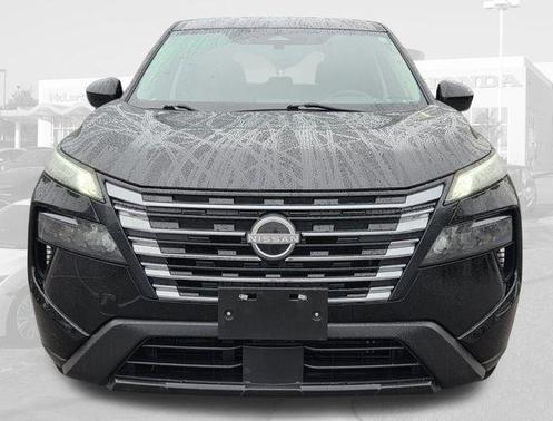 Super Black 2024 Nissan Rogue SV