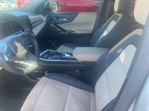 Sterling Gray Metallic 2025 Chevrolet Equinox FWD ACTIV