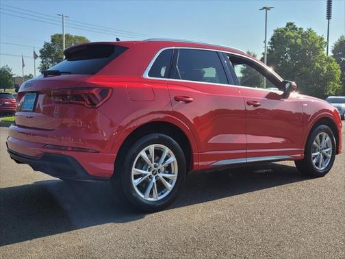 2024 Audi Q3 Premium 45 TFSI S line quattro Tiptronic