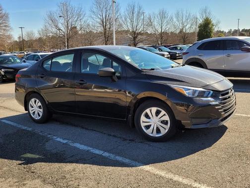 2023 Nissan Versa 1.6 S